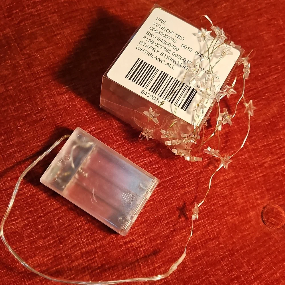 Free People Starry String Lights Mini White 7' Copper Wire With 3 Batteries NWT - Picture 6 of 16